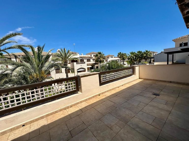 Apartment for Sale in Nueva Andalucía, Malaga 6