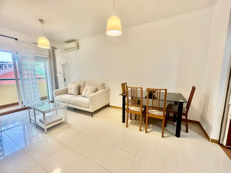 Apartment for Sale in Los Pacos, Malaga 4