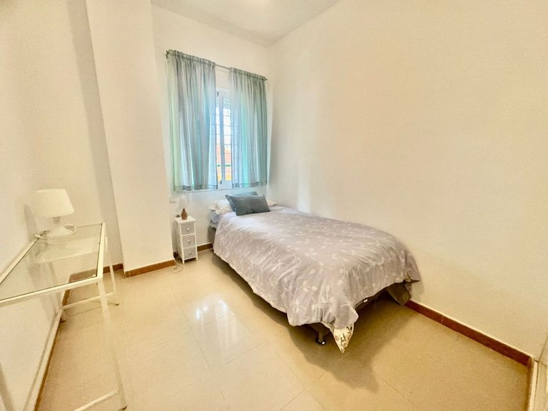 Apartment for Sale in Los Pacos, Malaga 8