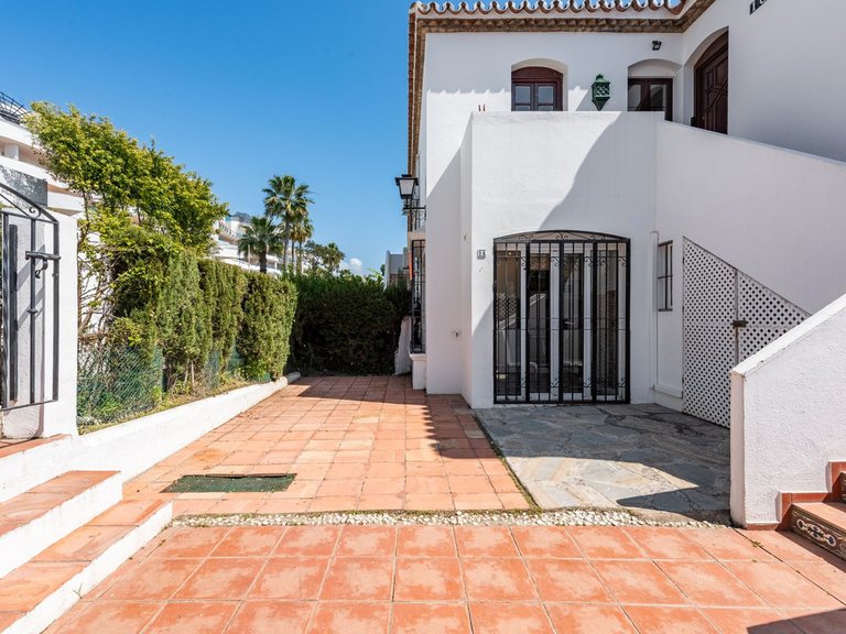 Apartment for Sale in Benamara, Malaga 24