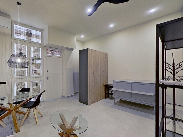 Apartment for Sale in La Trinidad, Malaga 1