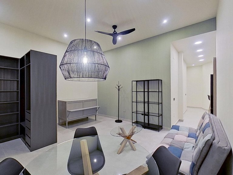 Apartment for Sale in La Trinidad, Malaga 12