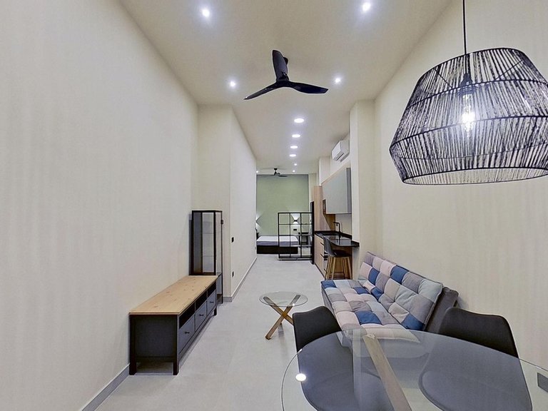 Apartment for Sale in La Trinidad, Malaga 14