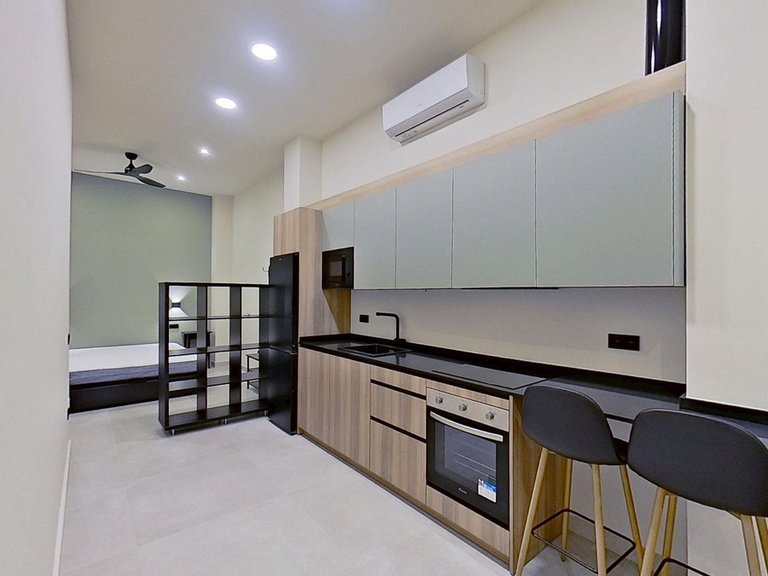 Apartment for Sale in La Trinidad, Malaga 17