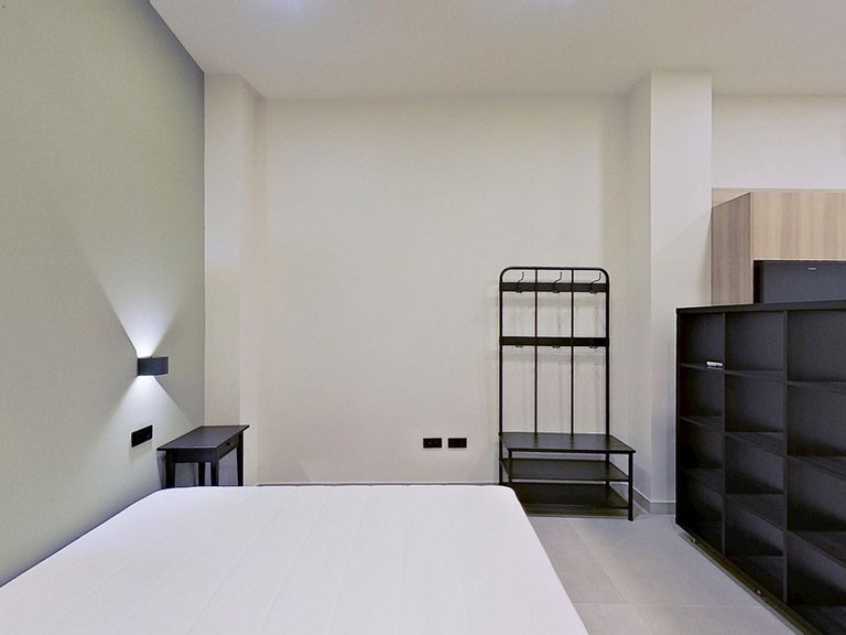 Apartment for Sale in La Trinidad, Malaga 24