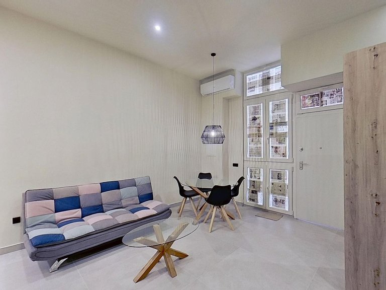 Apartment for Sale in La Trinidad, Malaga 9