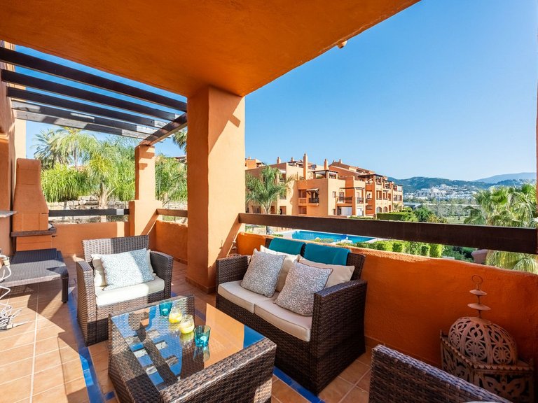 Apartment for Sale in Benahavís, Malaga 1