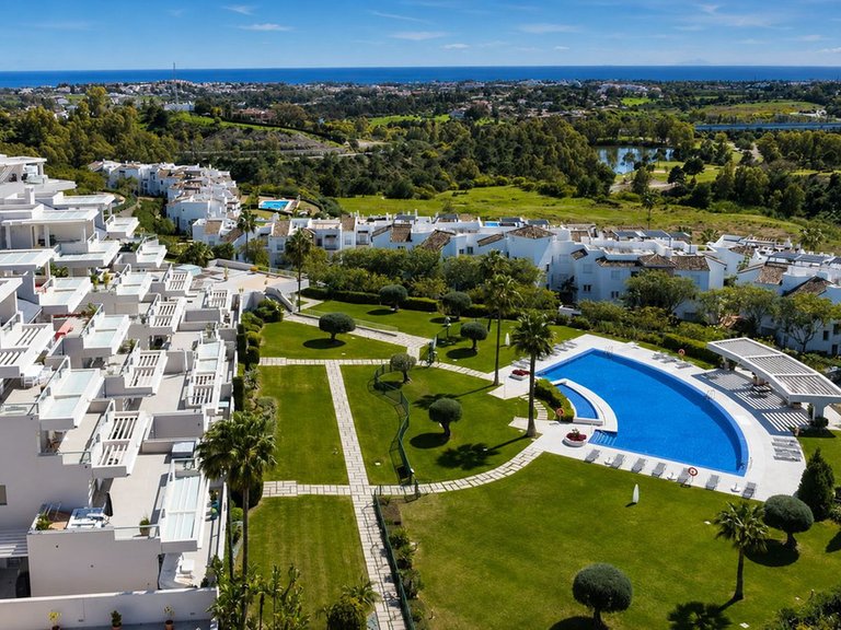 Apartment for Sale in Benahavís, Malaga 1