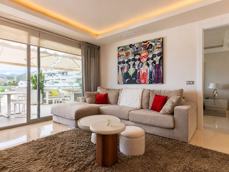 Apartment for Sale in Benahavís, Malaga 10