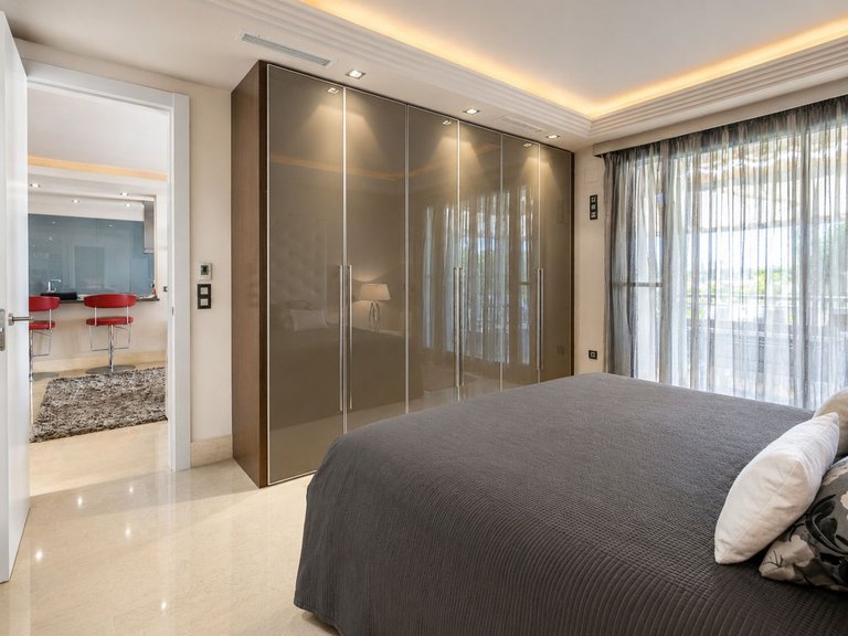 Apartment for Sale in Benahavís, Malaga 13