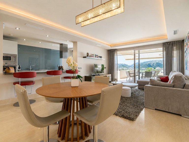 Apartment for Sale in Benahavís, Malaga 25