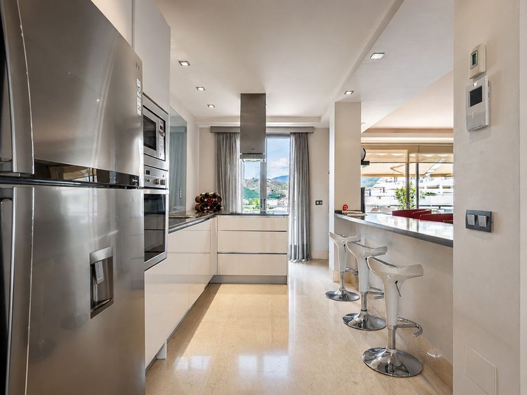 Apartment for Sale in Benahavís, Malaga 30