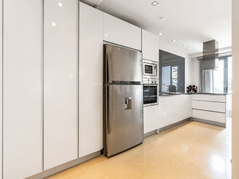 Apartment for Sale in Benahavís, Malaga 33
