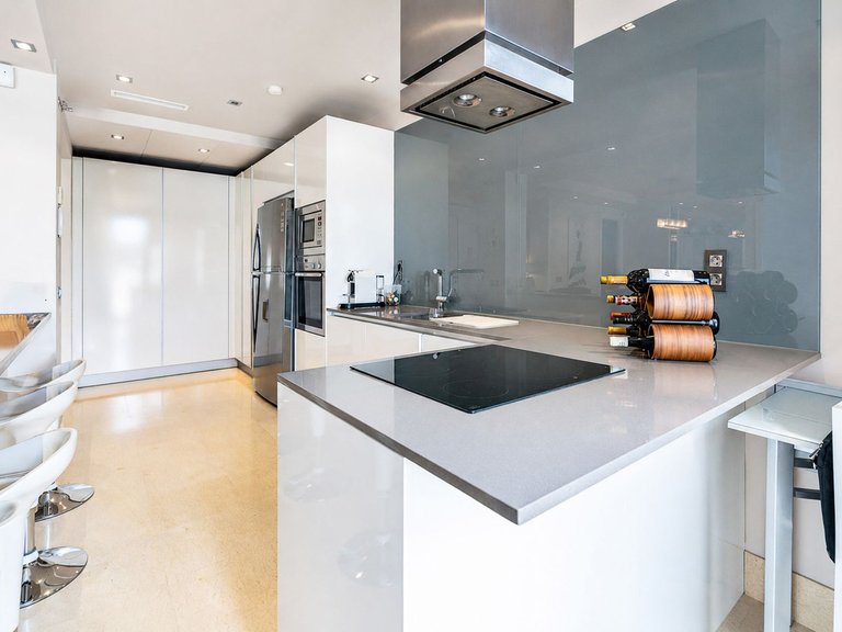 Apartment for Sale in Benahavís, Malaga 34