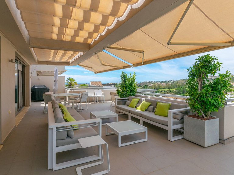 Apartment for Sale in Benahavís, Malaga 44
