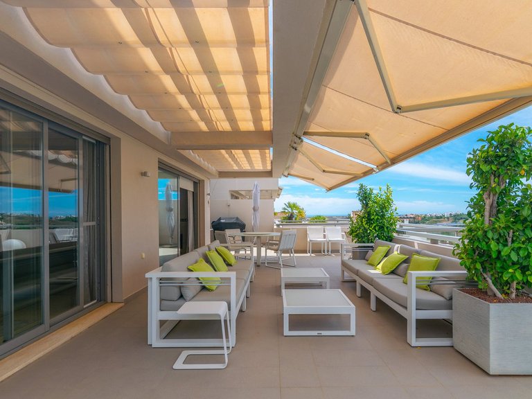 Apartment for Sale in Benahavís, Malaga 45