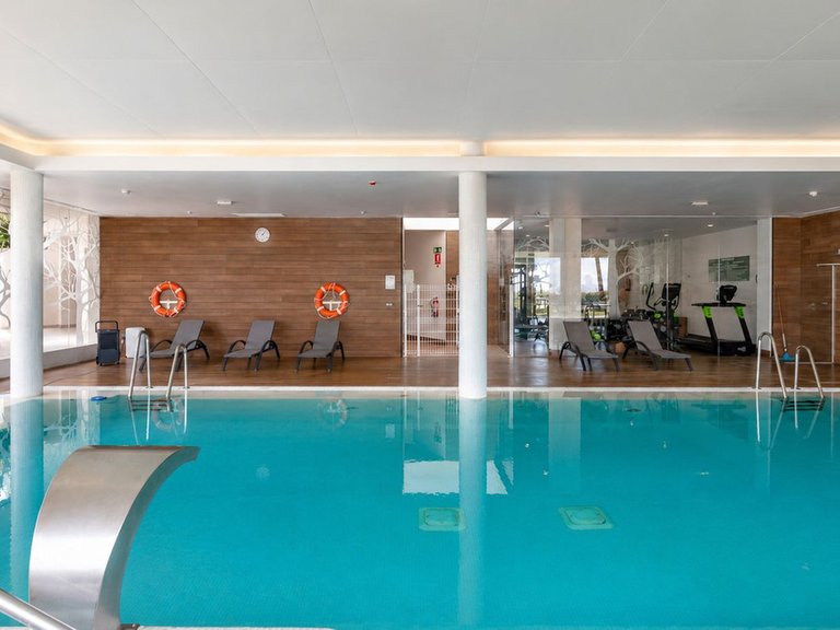 Apartment for Sale in Benahavís, Malaga 51