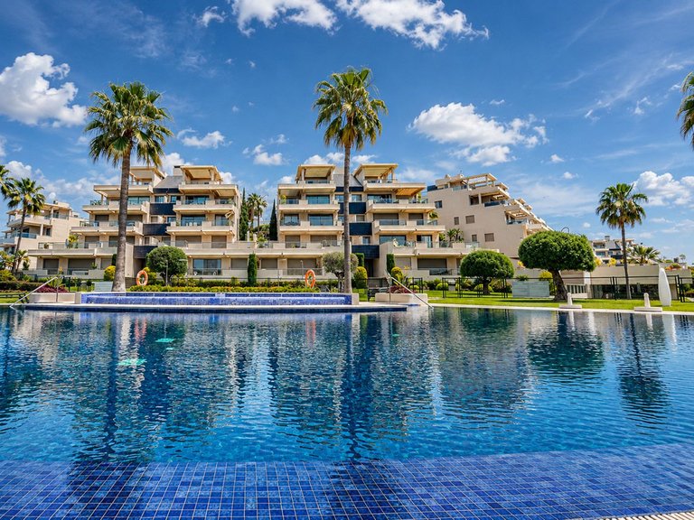 Apartment for Sale in Benahavís, Malaga 53