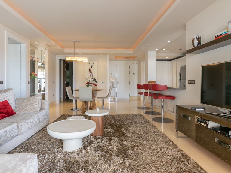 Apartment for Sale in Benahavís, Malaga 6