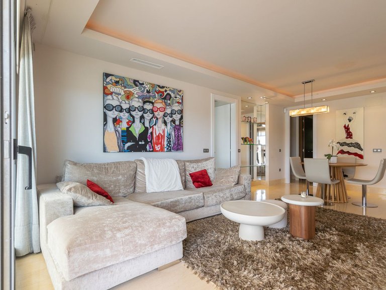 Apartment for Sale in Benahavís, Malaga 7