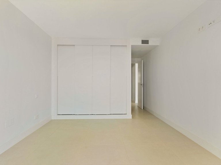 Apartment for Sale in Fuengirola, Malaga 14