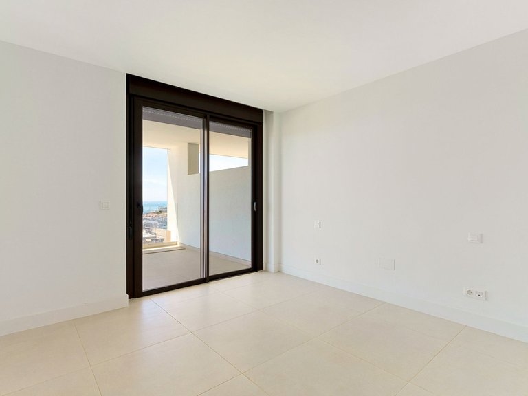 Apartment for Sale in Fuengirola, Malaga 17