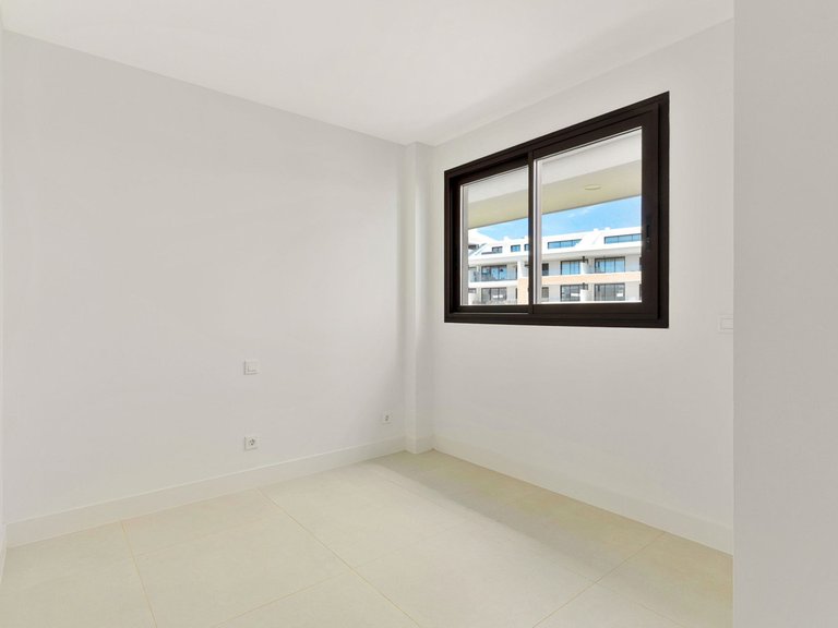 Apartment for Sale in Fuengirola, Malaga 9