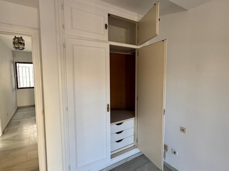 Villa for Sale in Marbella, Malaga 14
