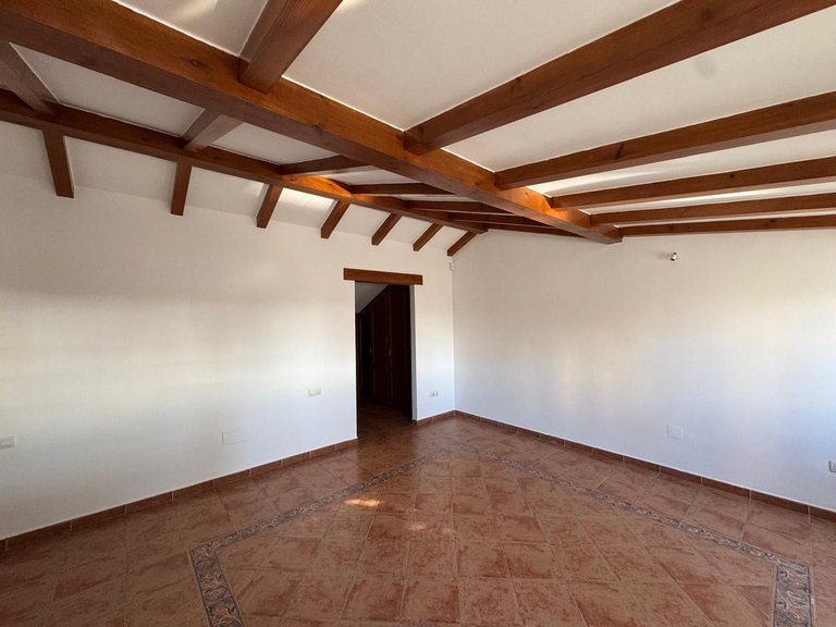 Villa for Sale in Marbella, Malaga 8