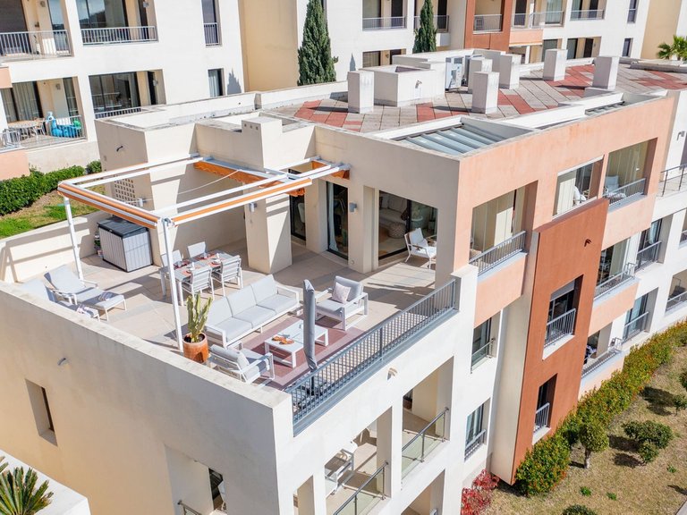 Apartment for Sale in Altos De Los Monteros, Malaga 10