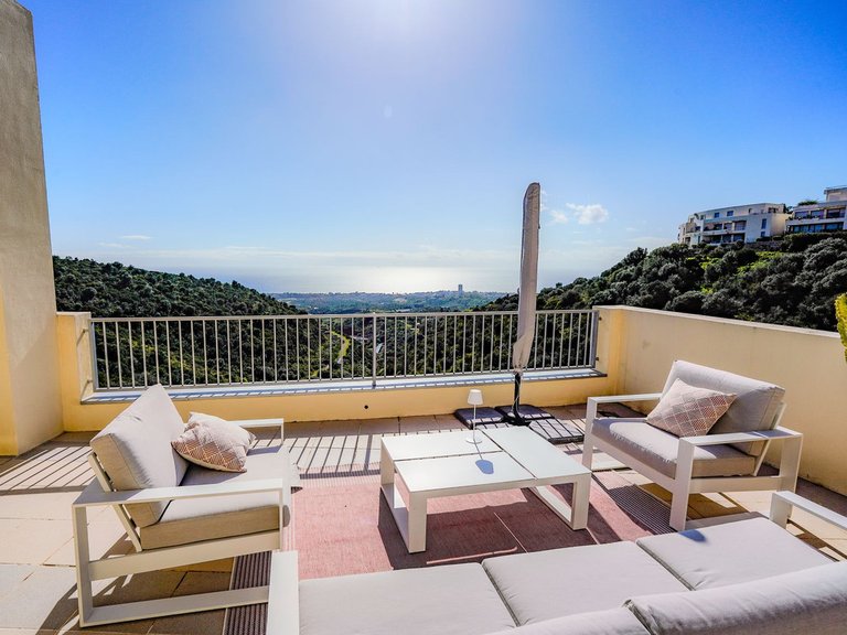 Apartment for Sale in Altos De Los Monteros, Malaga 19