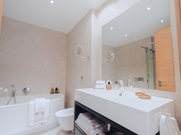 Apartment for Sale in Altos De Los Monteros, Malaga 36
