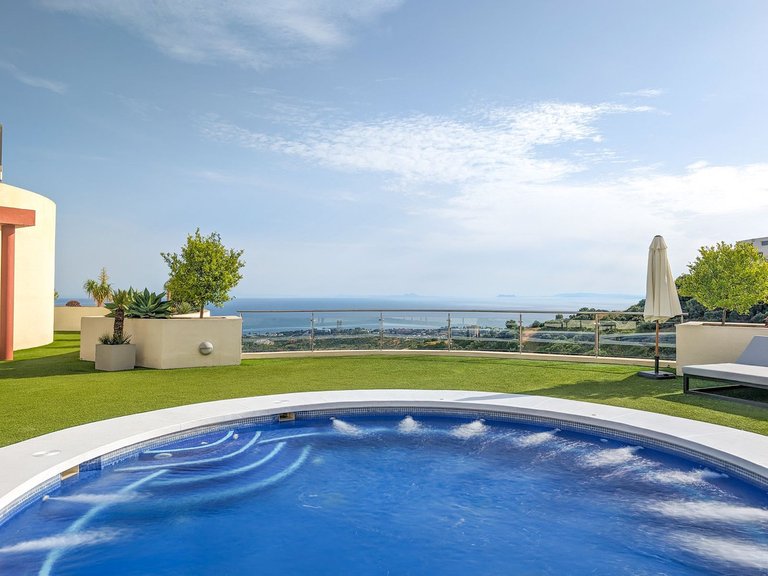 Apartment for Sale in Altos De Los Monteros, Malaga 45