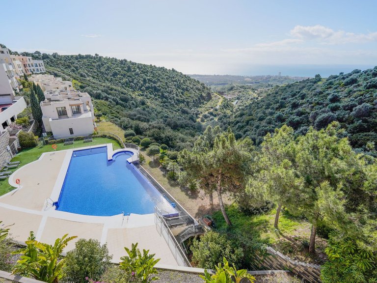 Apartment for Sale in Altos De Los Monteros, Malaga 47
