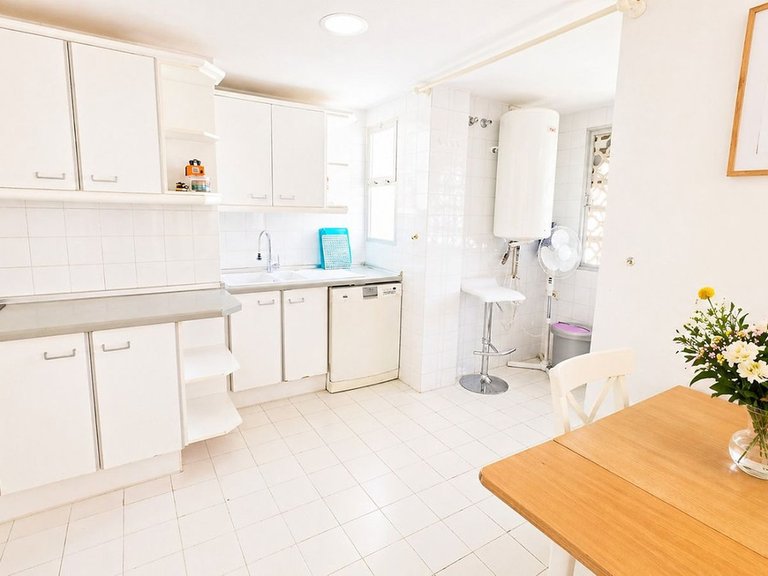 Apartment for Sale in Atalaya, Malaga 28
