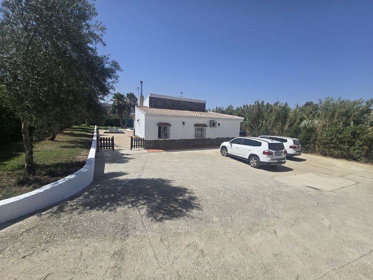 Country House for Sale in Costa del Sol, Estacion De Cartama, Malaga 32