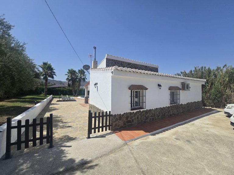 Country House for Sale in Costa del Sol, Estacion De Cartama, Malaga 33