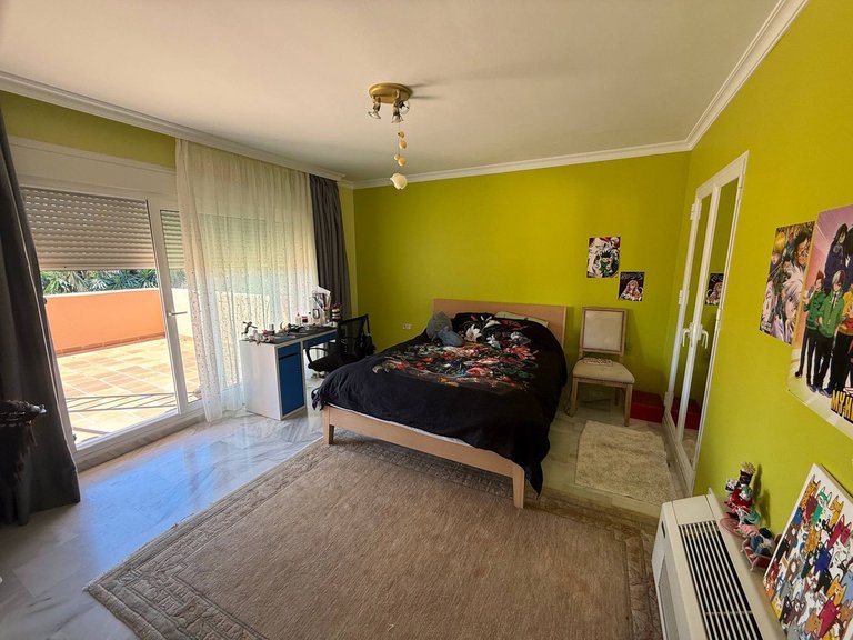 Villa for Sale in Costa del Sol Elviria, Malaga 13