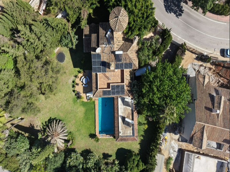 Villa for Sale in Costa del Sol Elviria, Malaga 4