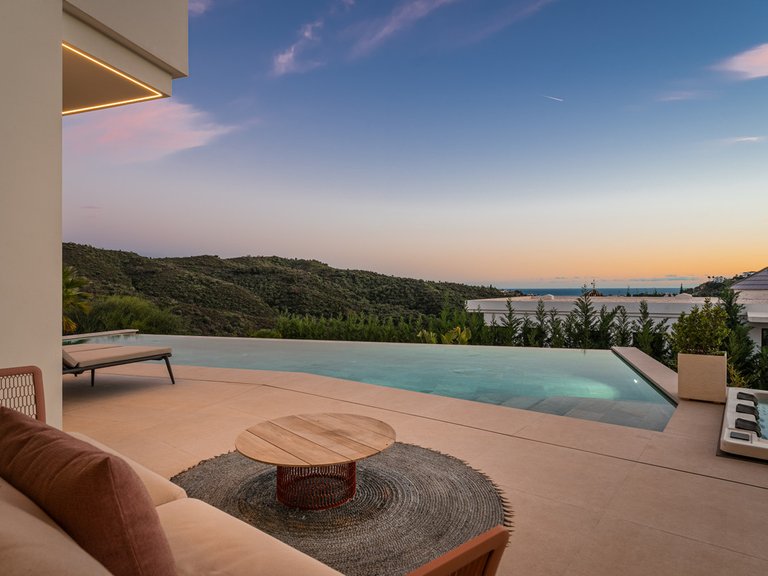 Villa for Sale in Costa del Sol Benahavís, Malaga 14