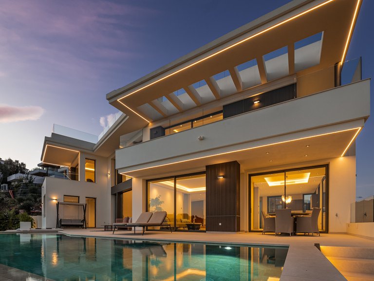Villa for Sale in Costa del Sol Benahavís, Malaga 15