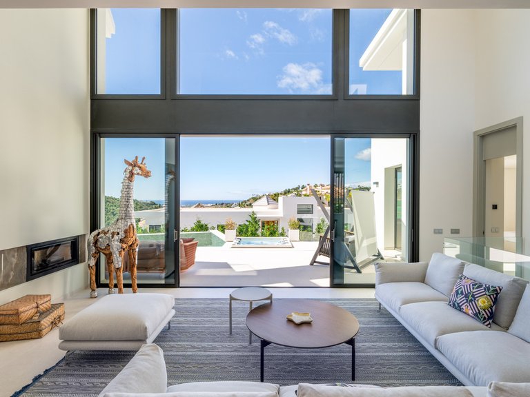 Villa for Sale in Costa del Sol Benahavís, Malaga 4
