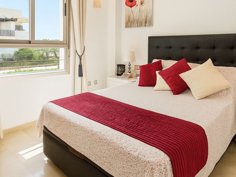 Apartment for Sale in La Duquesa, Malaga 20