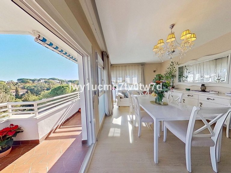 Apartment for Sale in Cerrado De Calderón, Malaga 14