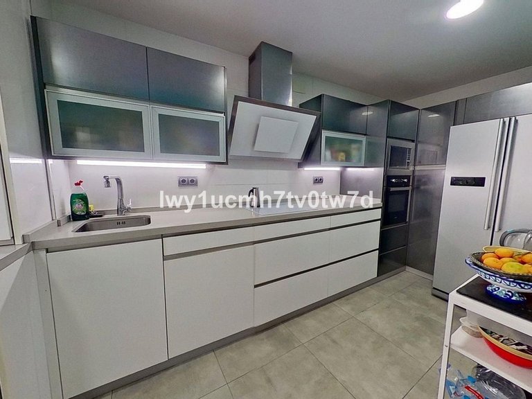 Apartment for Sale in Cerrado De Calderón, Malaga 22