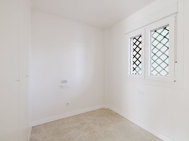 Apartment for Sale in Artola, Malaga 16