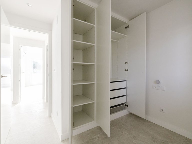 Apartment for Sale in Artola, Malaga 18