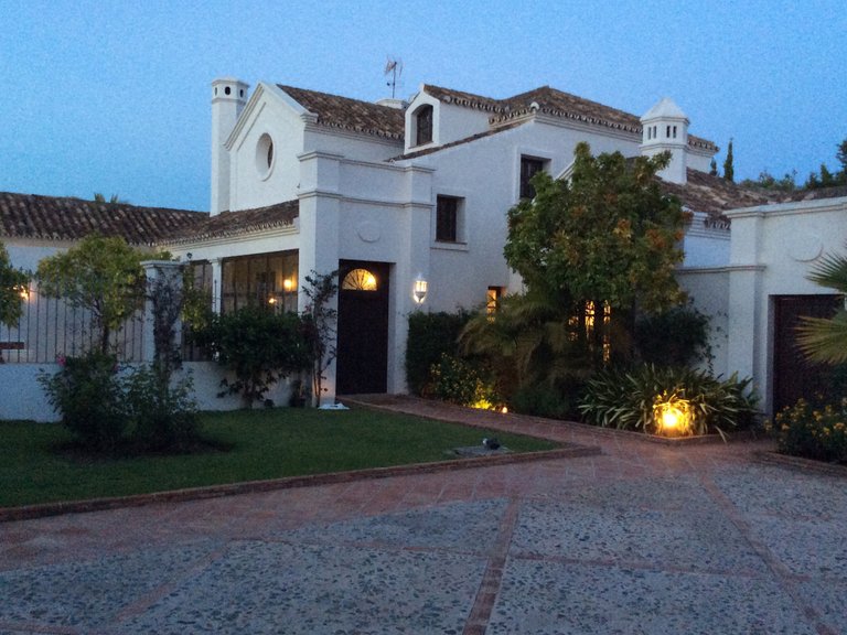 Villa for Sale in Marbella, Malaga 38