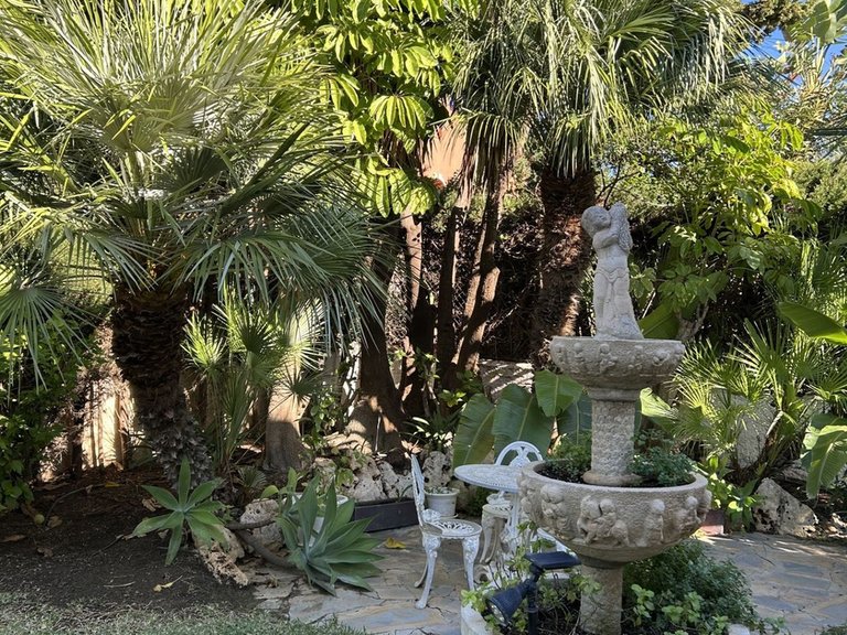 Villa for Sale in New Golden Mile, Malaga 19