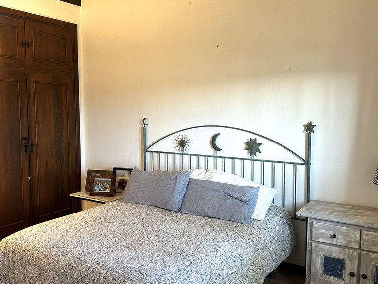 Villa for Sale in New Golden Mile, Malaga 9